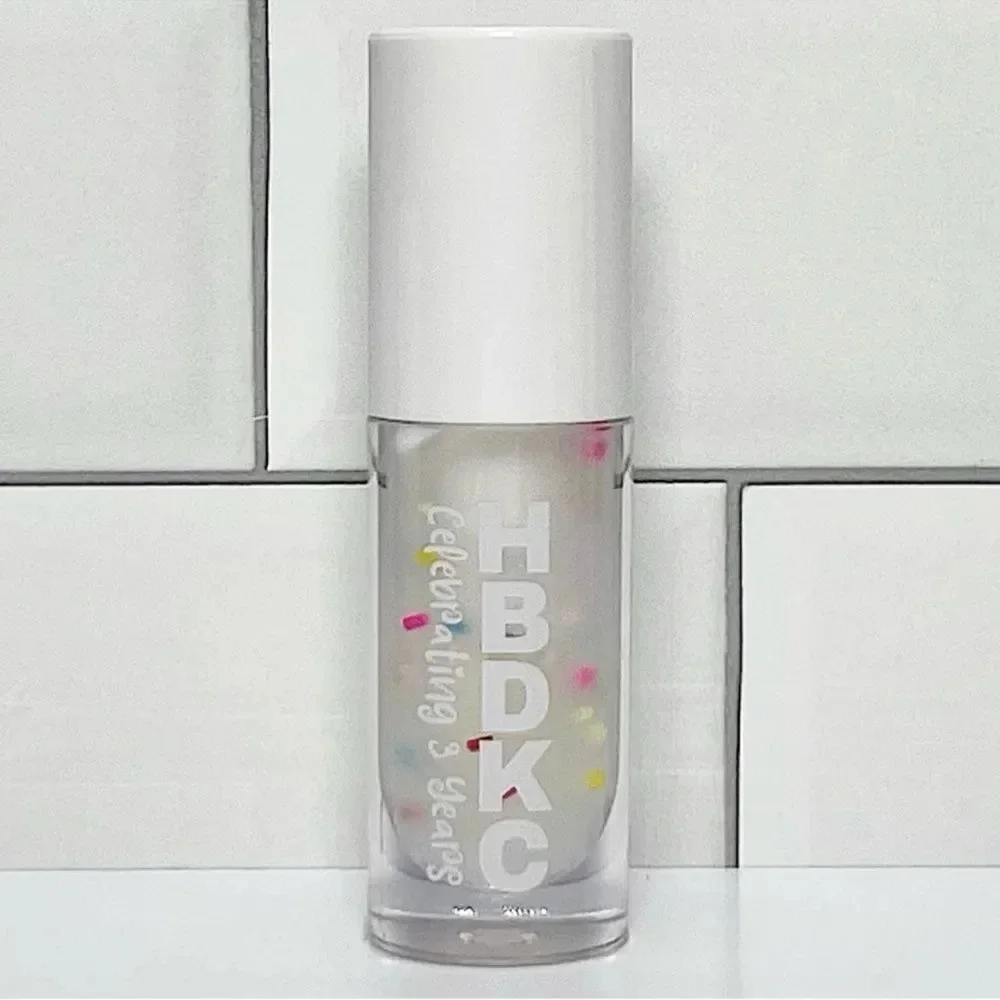 Kikiz Cosmetics HBDKC Hydrating Lipgloss